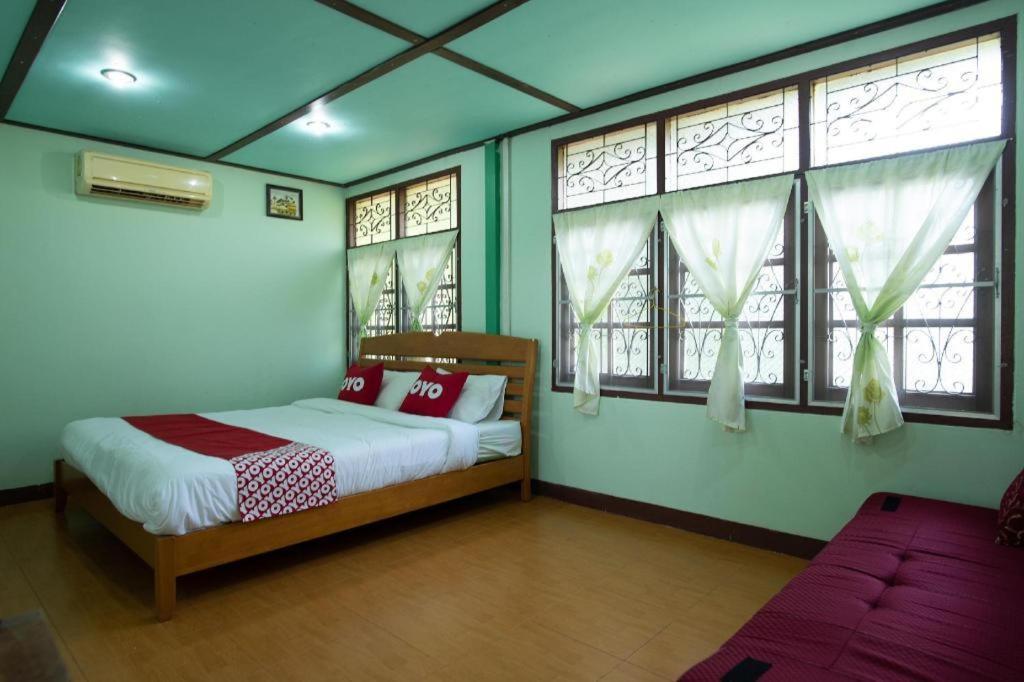 Raknatee Resort Nakhon Pathom Exterior photo